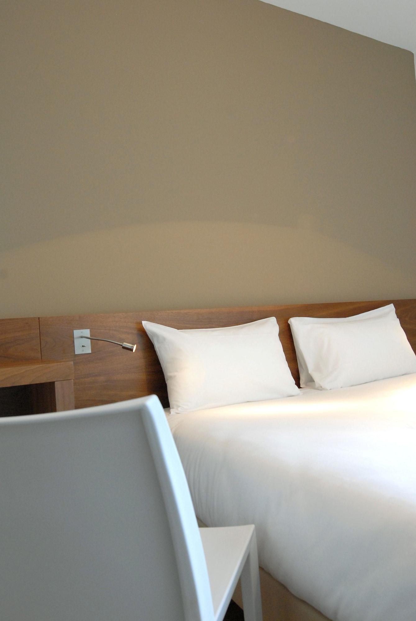 Sure Hotel By Best Western Guerande Exterior photo