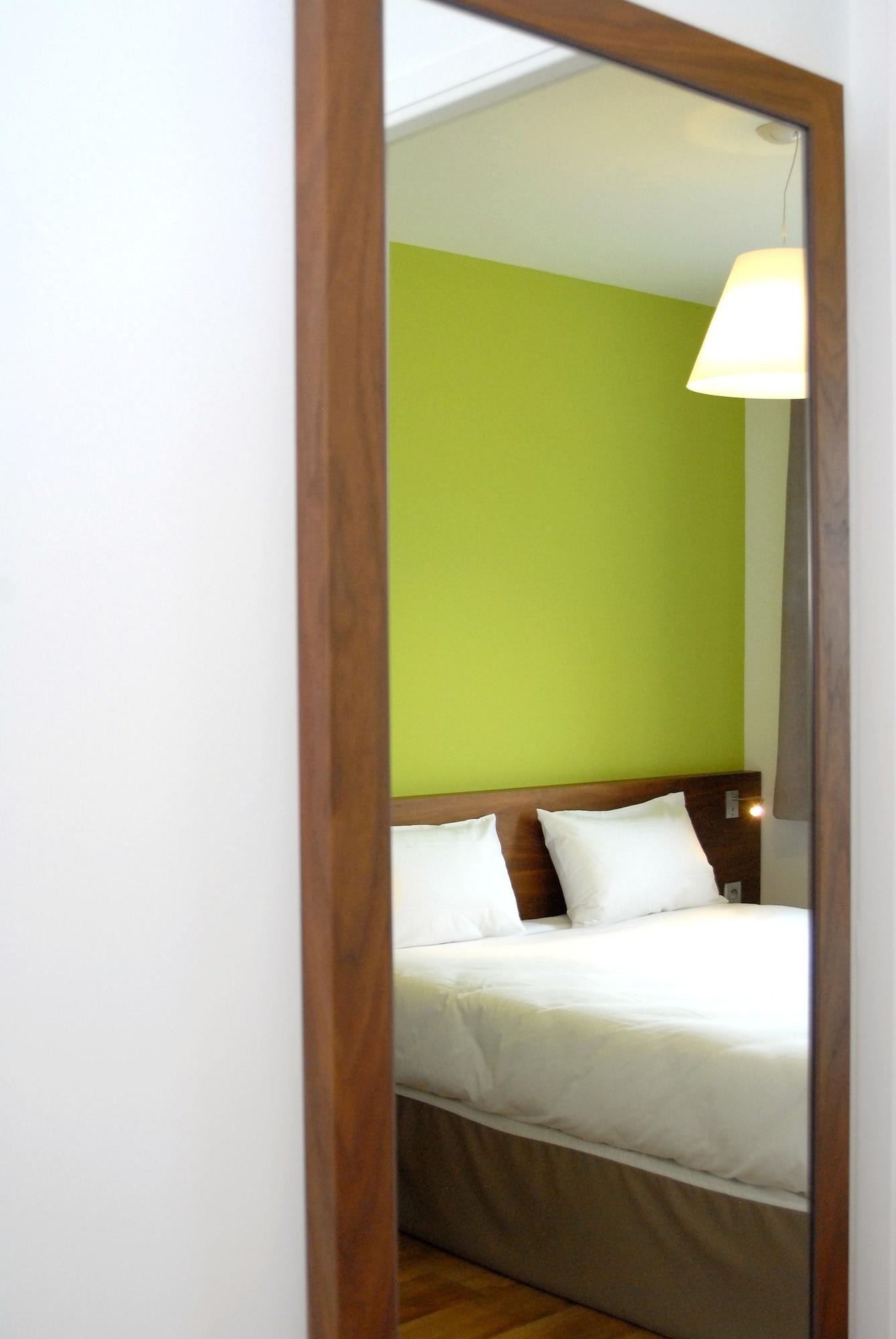 Sure Hotel By Best Western Guerande Exterior photo