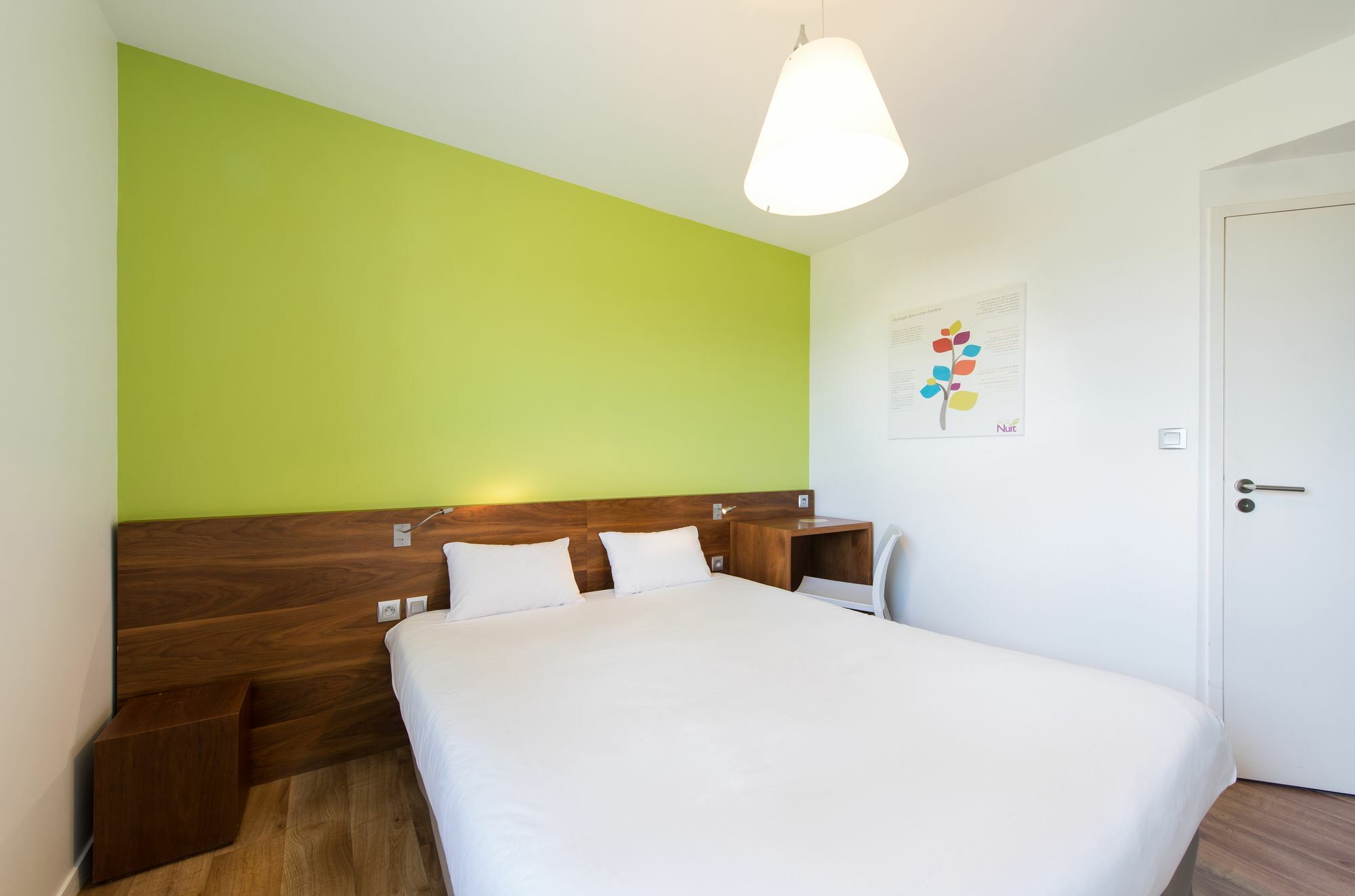 Sure Hotel By Best Western Guerande Exterior photo